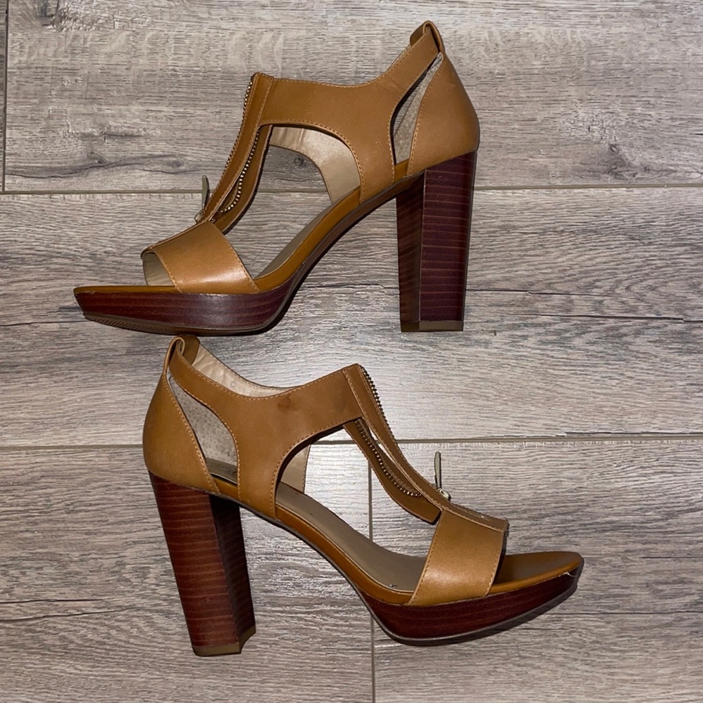 Franco Sarto tan heels